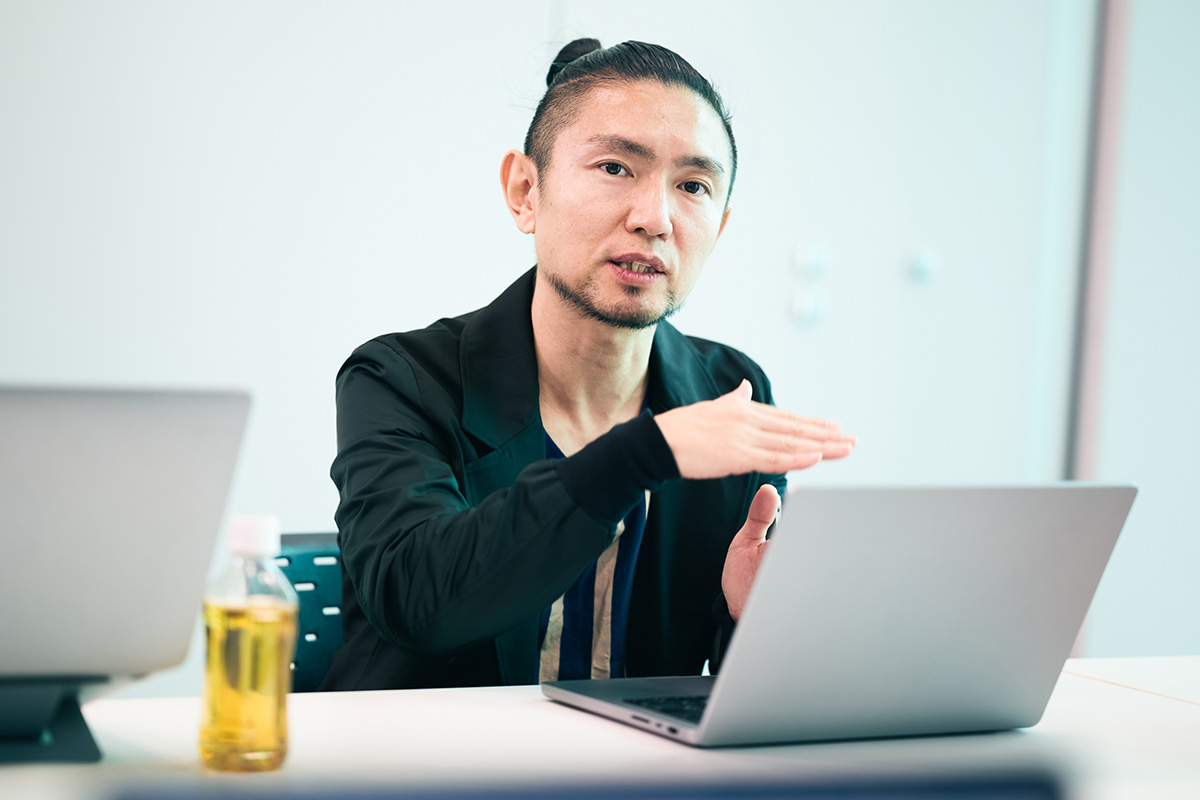 写真：藤本 修