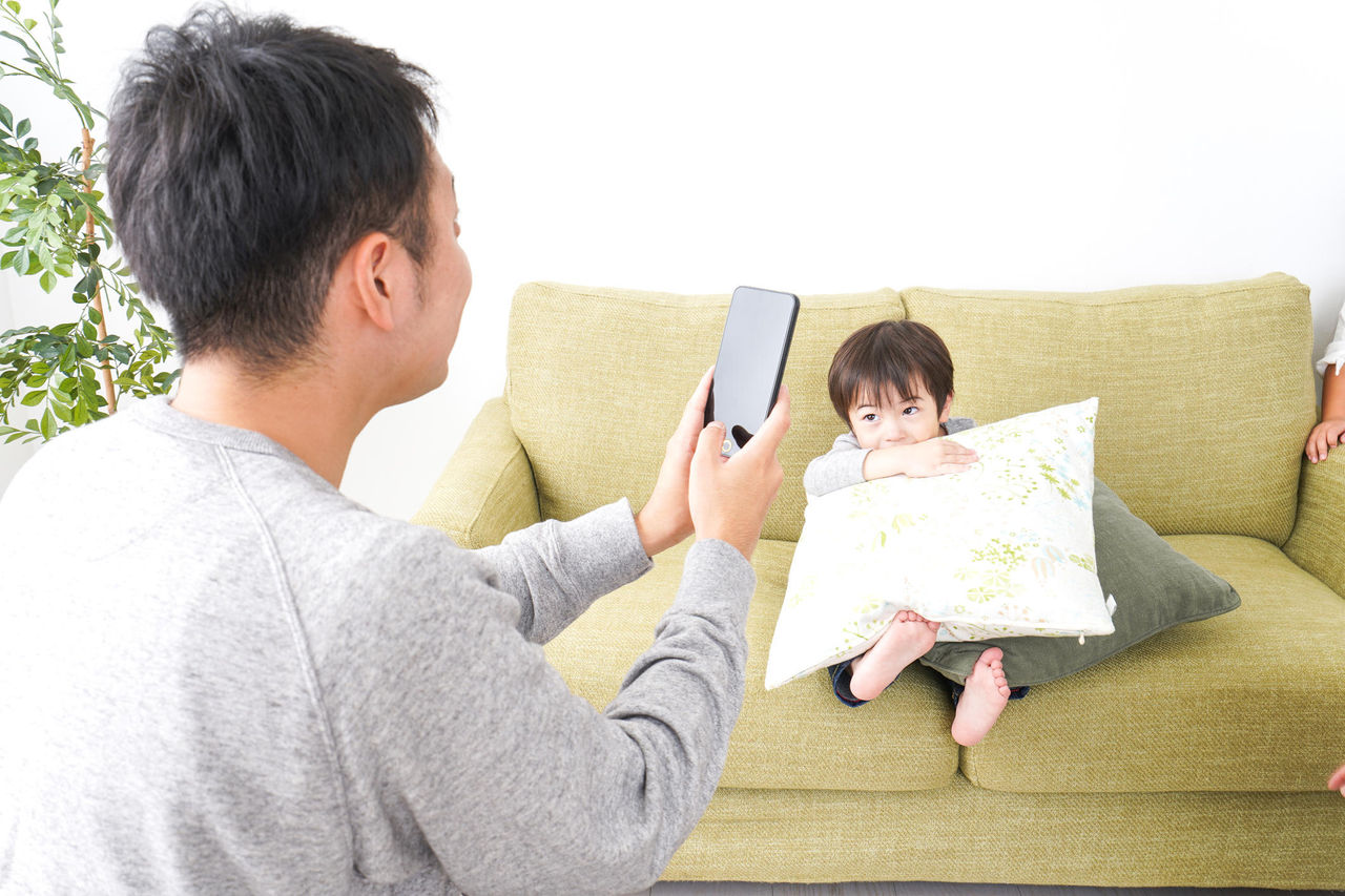 Keyword　No.073「SNS晒されチルドレン」